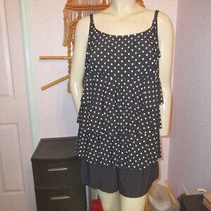 Great Lengths Longitude Swimsuit Size 18 Skirtini Shorts Pockets Dress One Piece